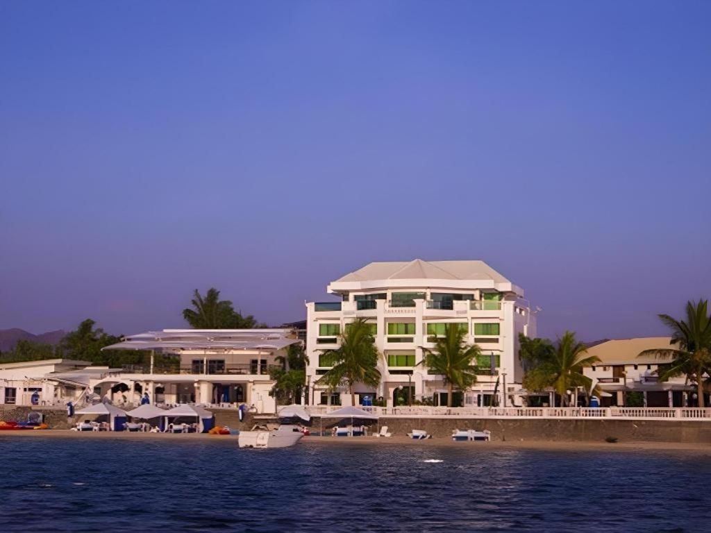 ไวทอลลิส ไวท์ แซนด์ Hotel วีกัน ภายนอก รูปภาพ